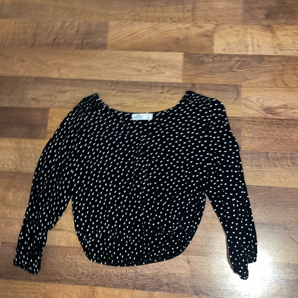 Hollister Black and White Women's Blouse